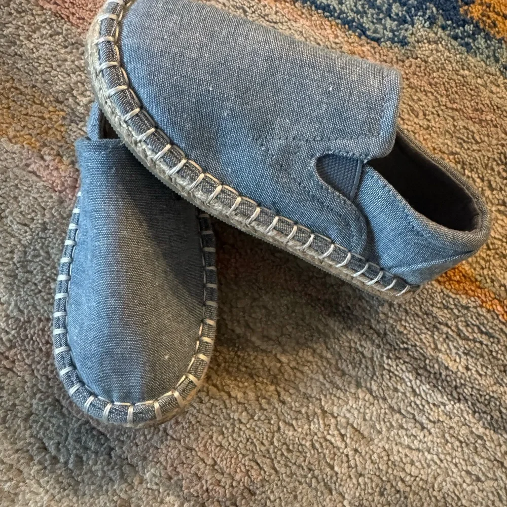 Gymboree Linen Blue Kids Moccasins
